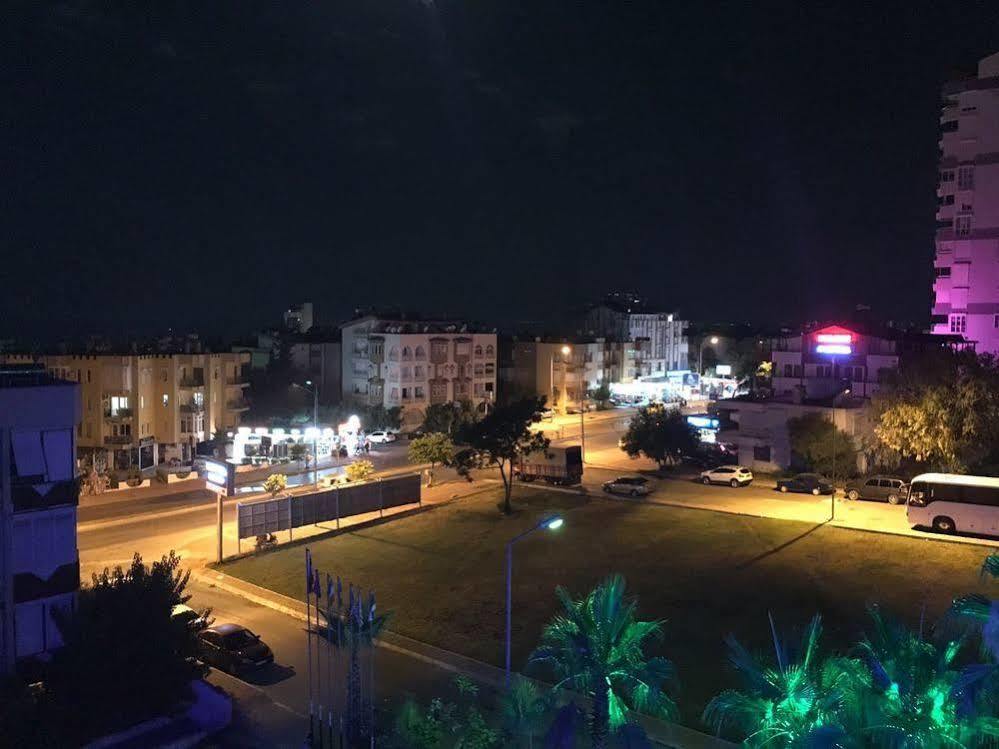 Готель Luna Lara 2*